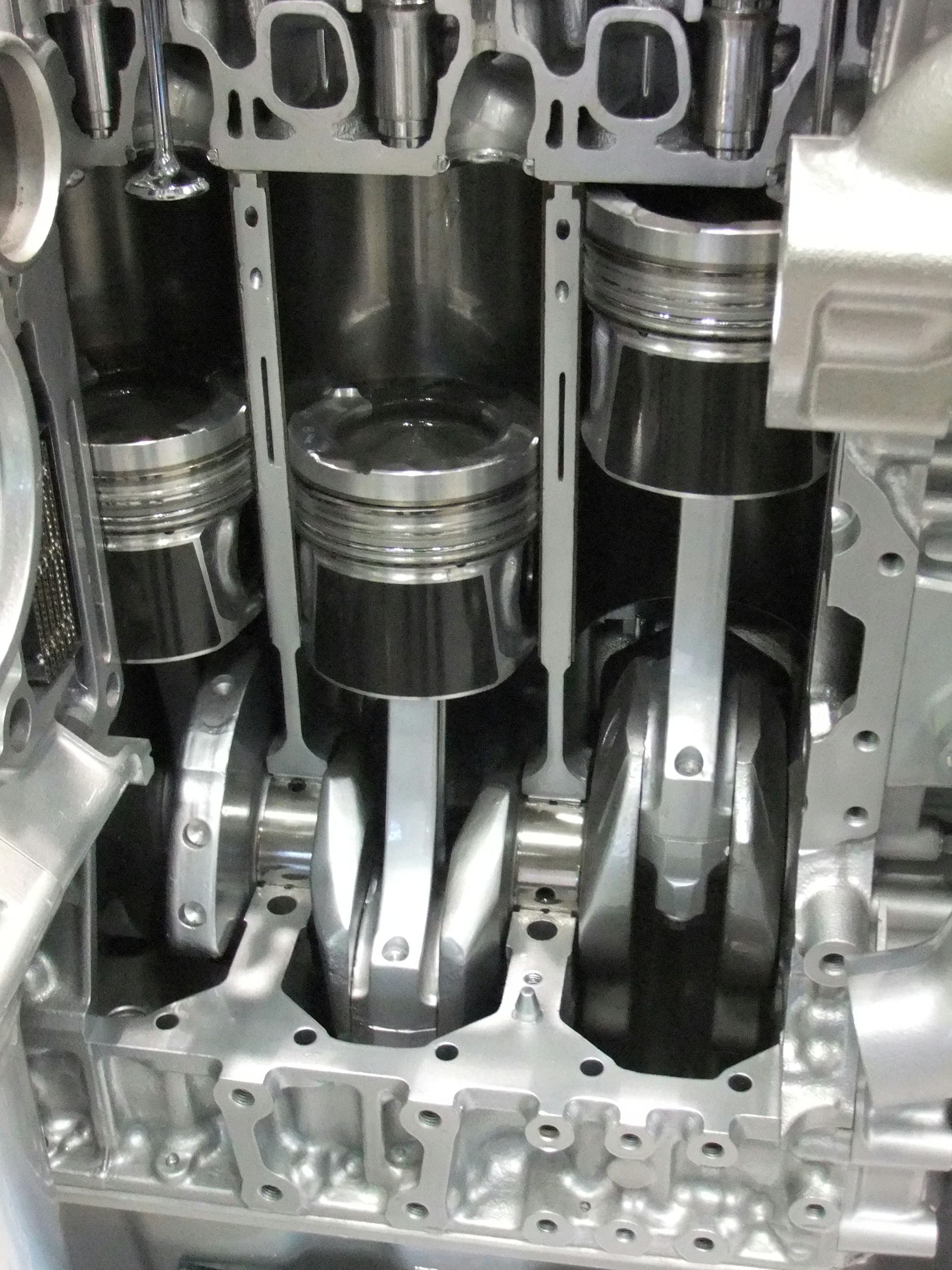 Used Engine Buying Guide: Mileage, Compression, Warranty and Fitment
